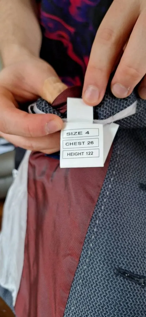 1880 Club boys suit and shoes - Image 4