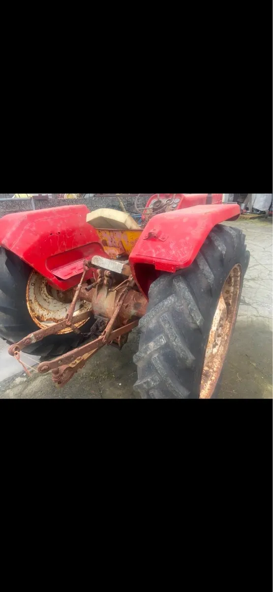 2 Massey Fergusons 165 - Image 4