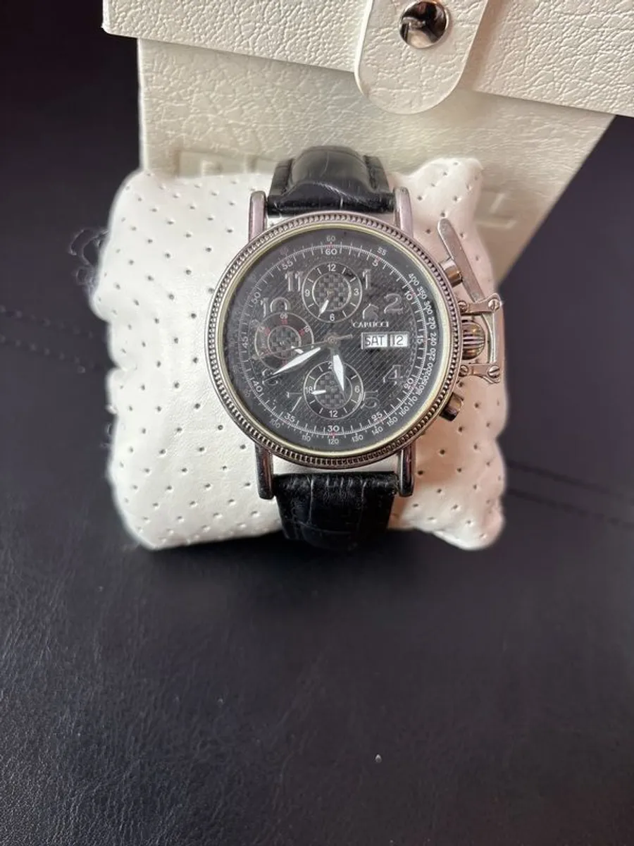 watch Caruso - Image 1