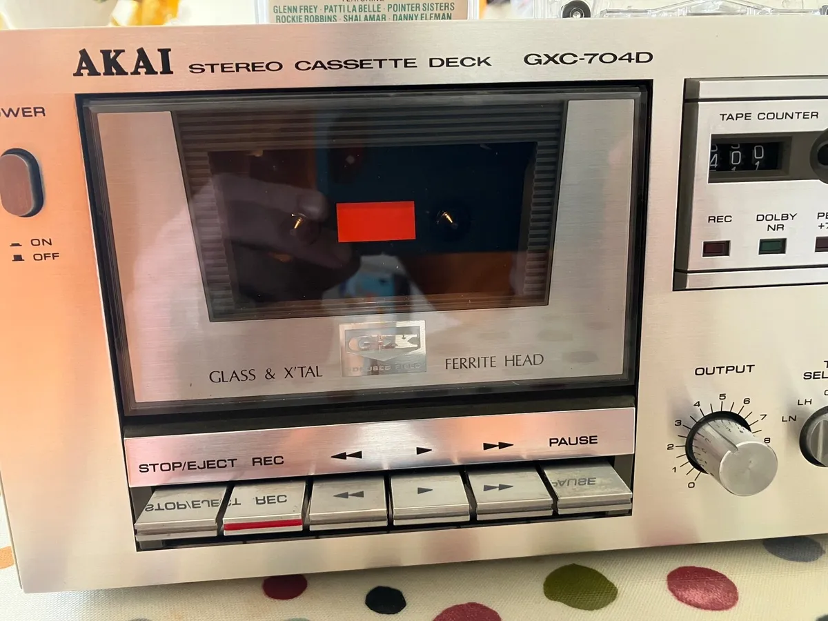AKAI Cassette Player GXC-704D Mint++ Vintage - Image 2
