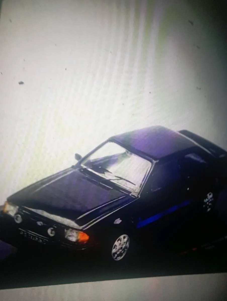 IXO 1984 FORD ESCORT MK3 RS TURBO  MODLE CAR. - Image 4