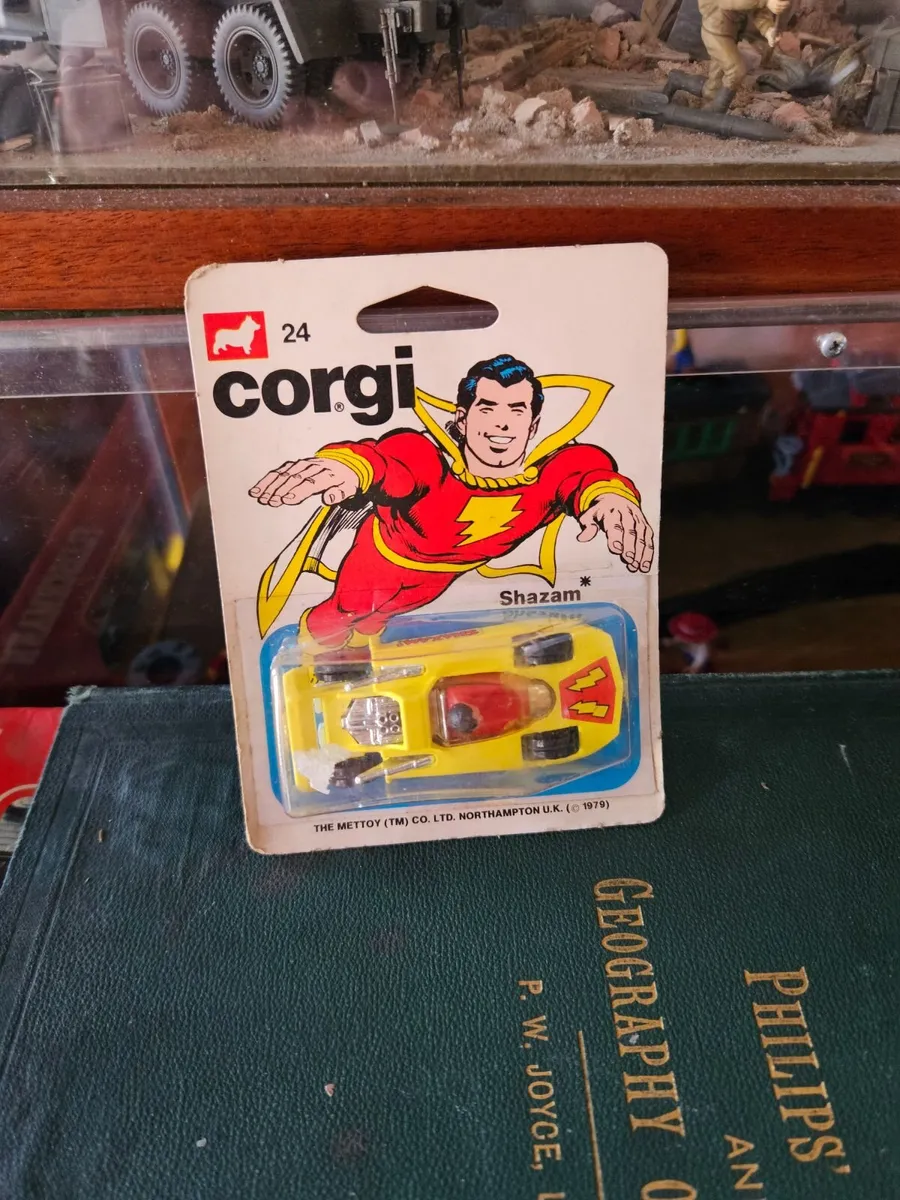 Corgi Shazam Car - Image 1