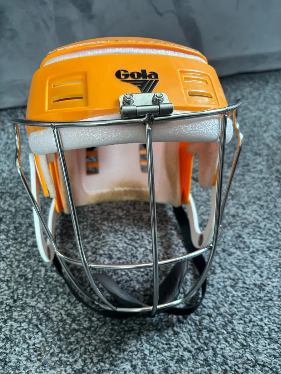 Gola helmet - Image 2