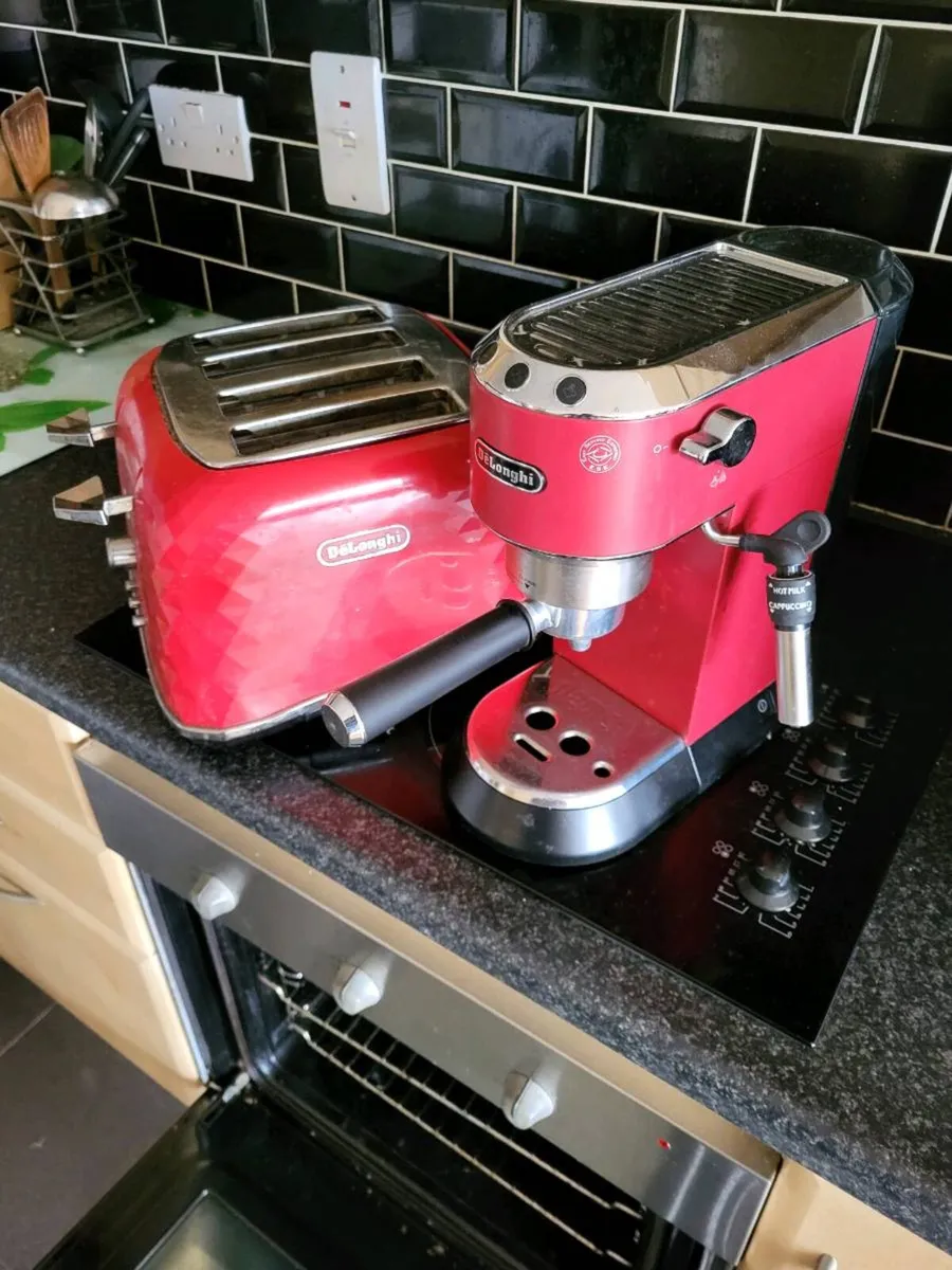 Coffe Machine - Image 3