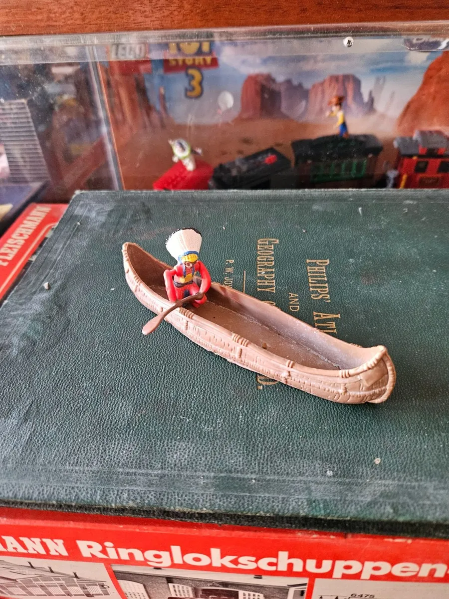 Vintage Britain's Indian Canoe - Image 2