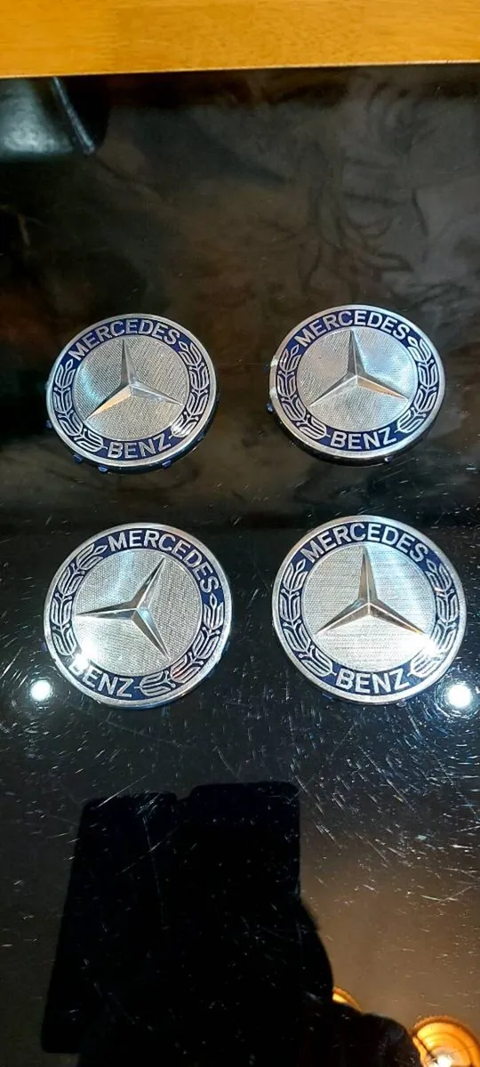 Mercedes  Center Caps - Image 3