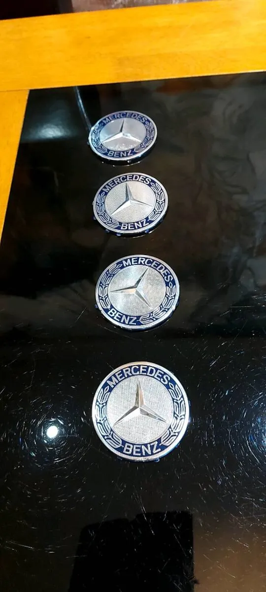 Mercedes  Center Caps - Image 4
