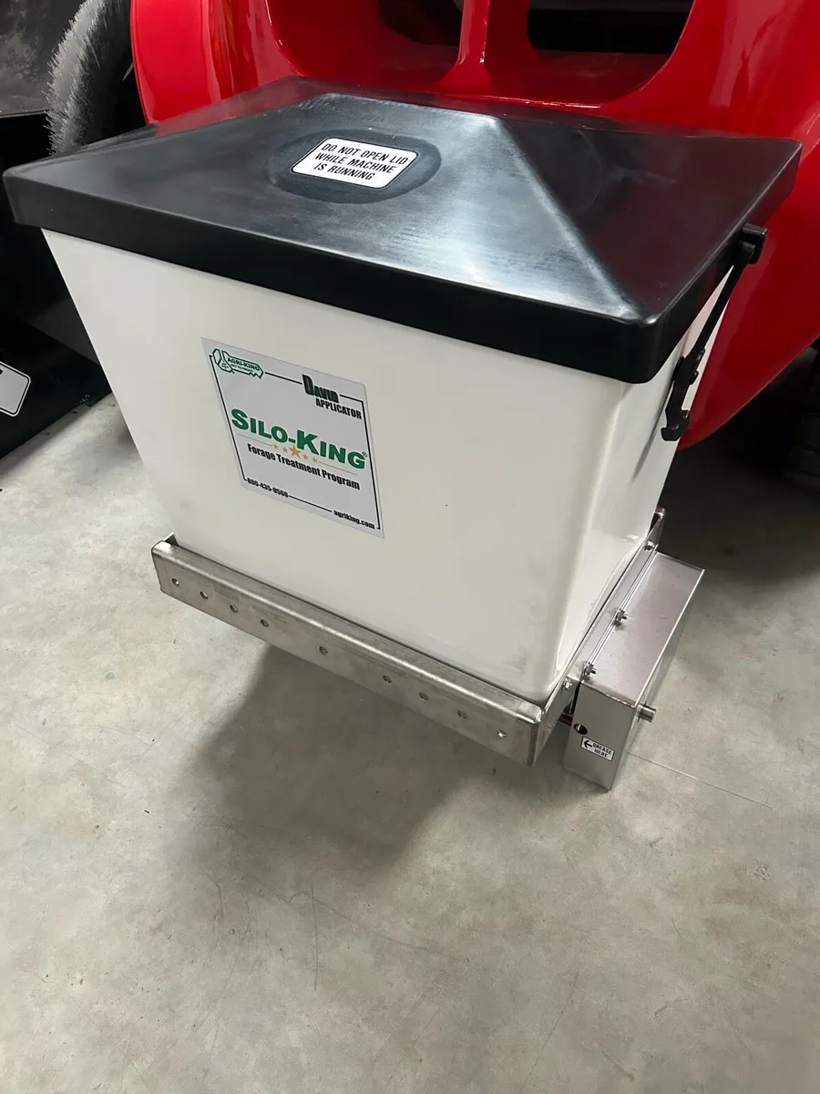 Claas / Krone / John Deere  Silo - King Applicator - Image 1