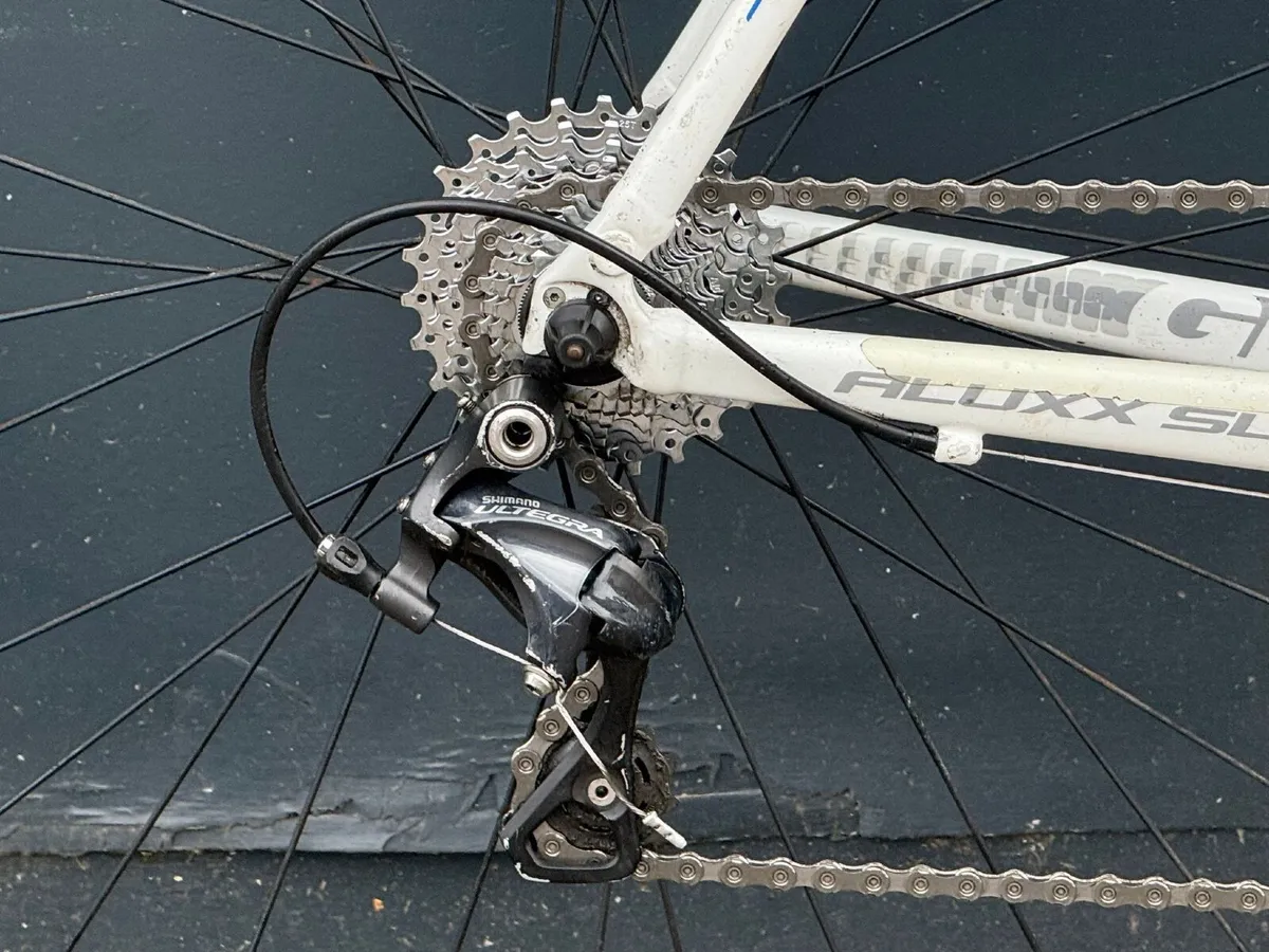 Giant Defy ALuxx SL Shimano - Image 2
