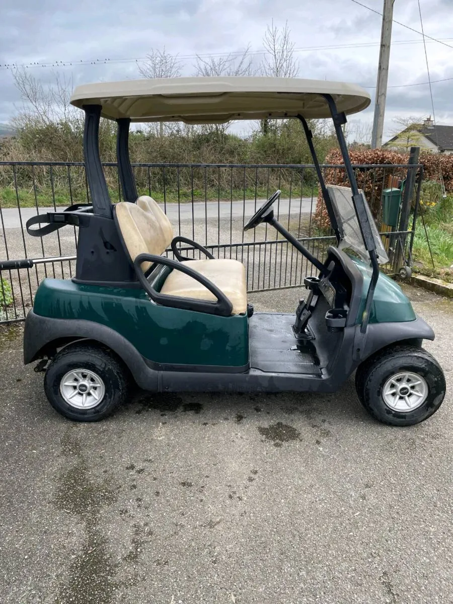 Club car golf buggy - Image 3