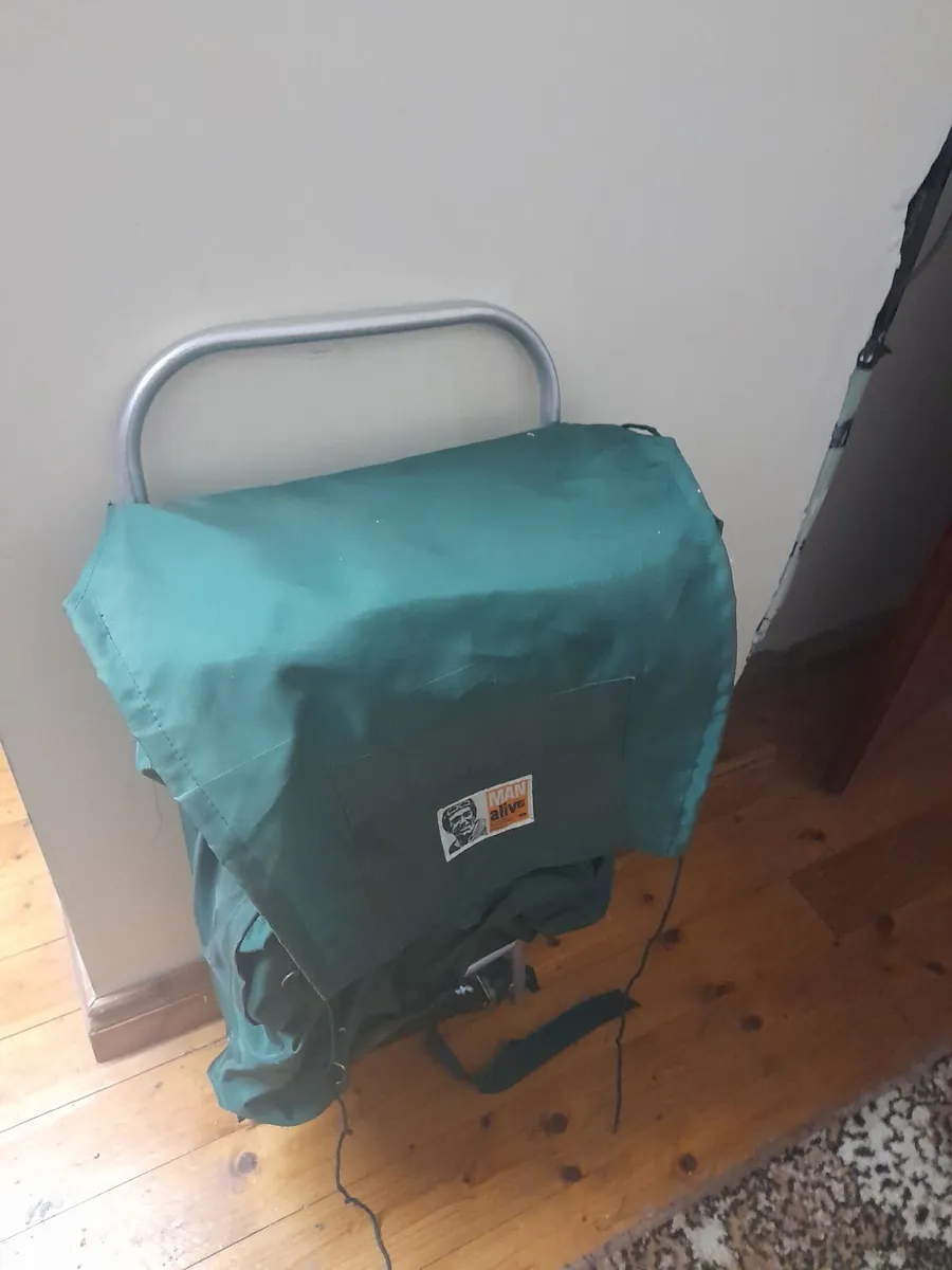 Hiking  back pack - Image 2