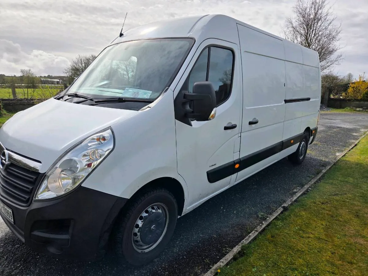 Opel Movano 💥Tiny Milage 💥 - Image 4