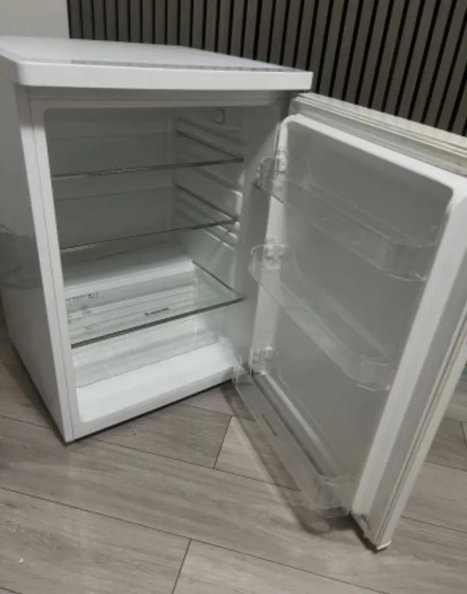 Fridge - Image 2