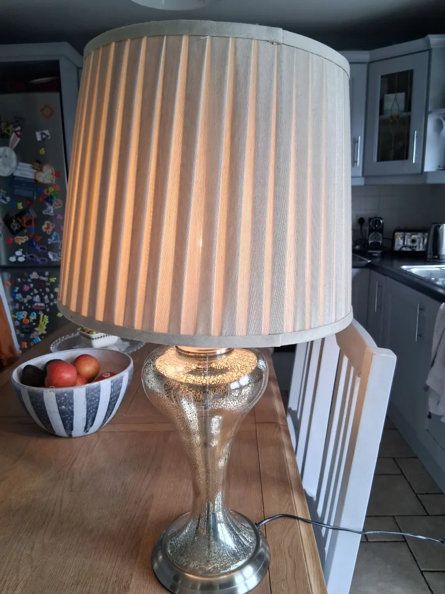 Large lamp - Image 3