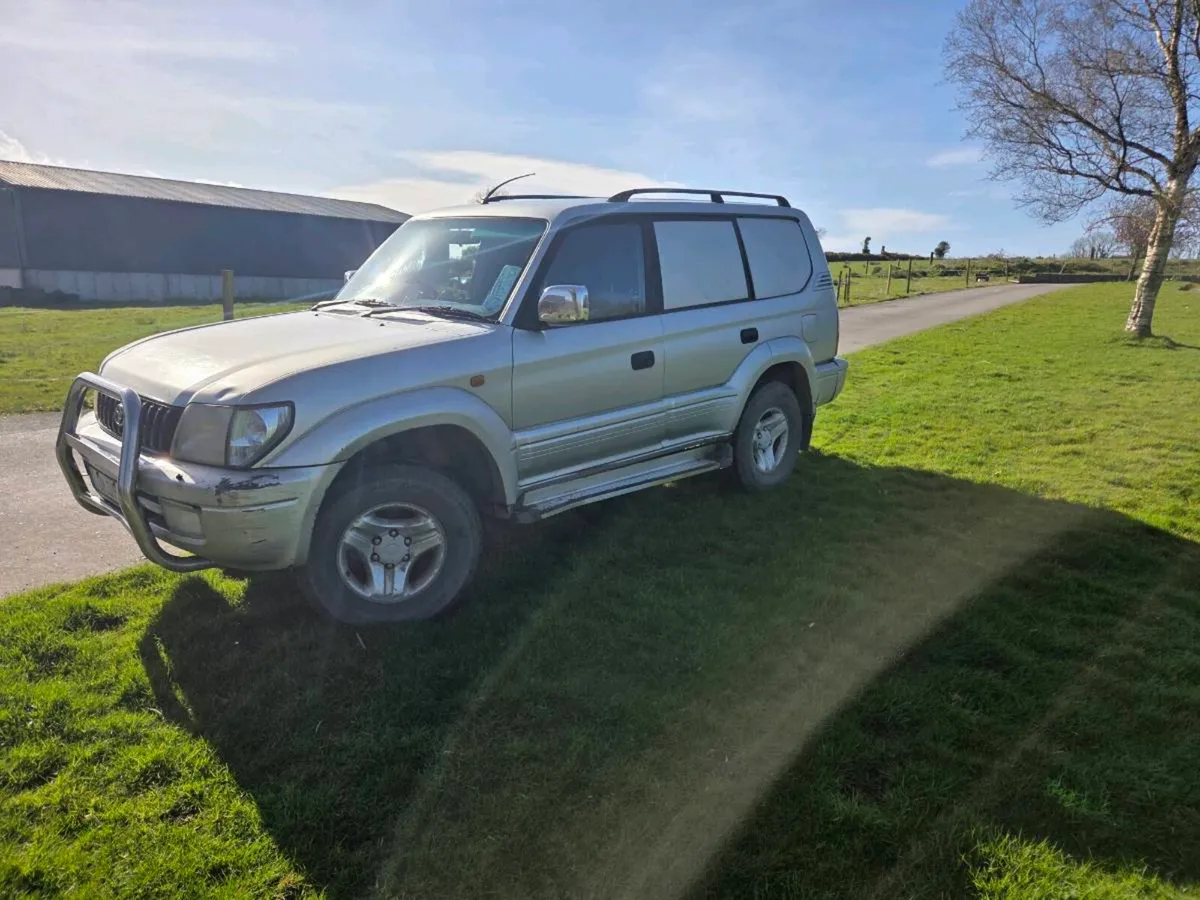 Toyota landcruiser - Image 2