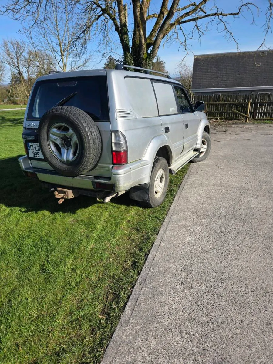 Toyota landcruiser - Image 4