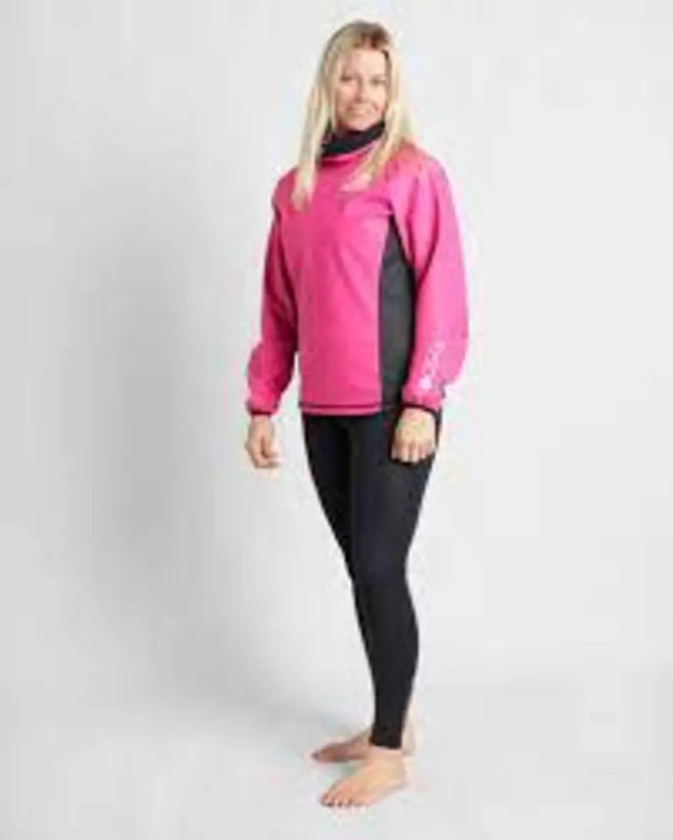 SALE: New R00STER Aquafleece Tops, choice - Image 3