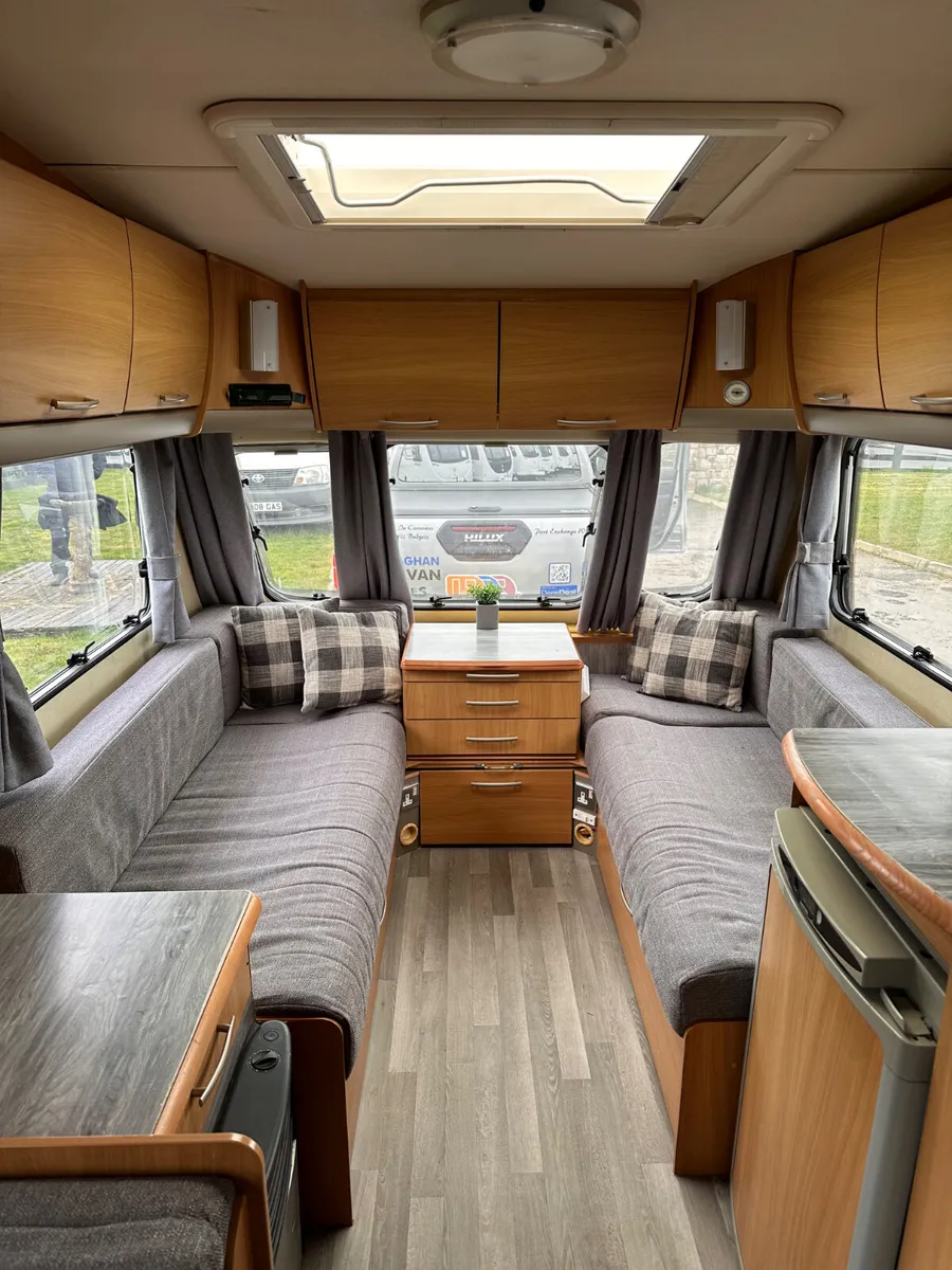 ✨STUNNING SWIFT CHARISMA 6 BERTH✨ - Image 4