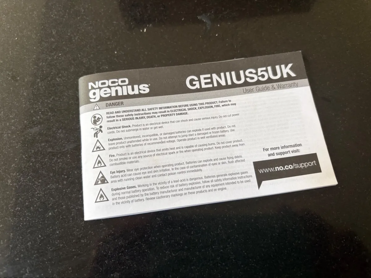 Car battery charger - Image 2