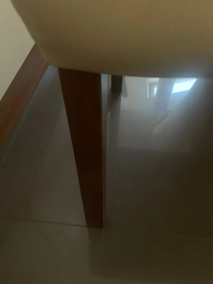 6 cream leather dining chairs - Image 2