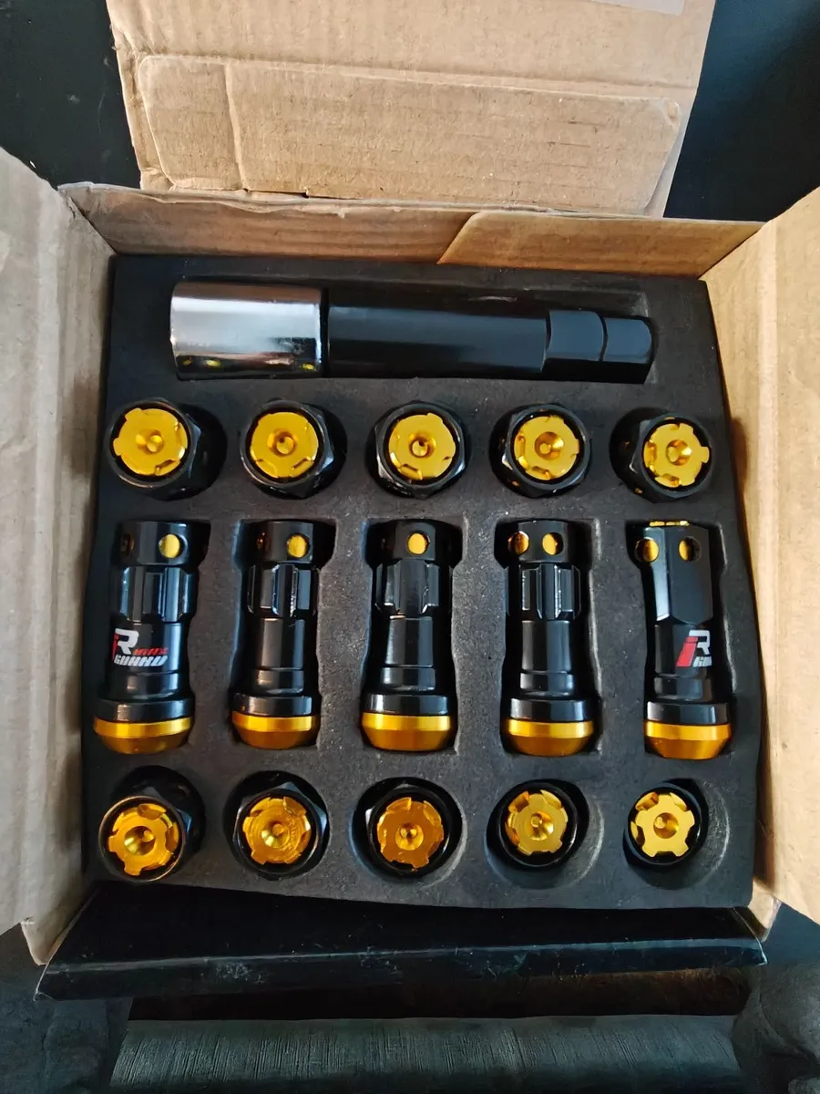 Wheel nuts - Image 2