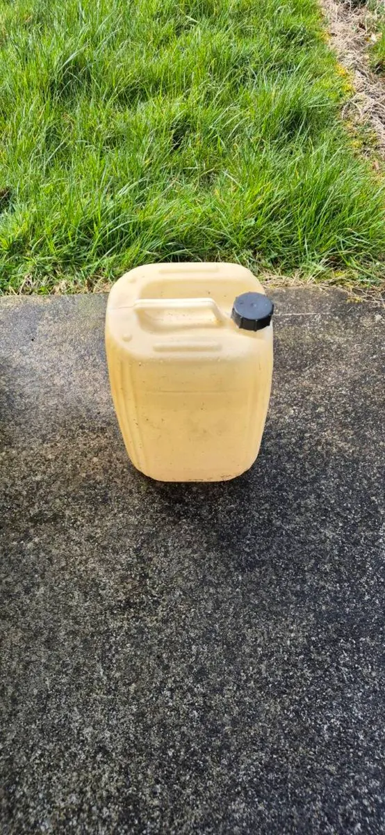 Empty Kerosene oil drum - Image 1