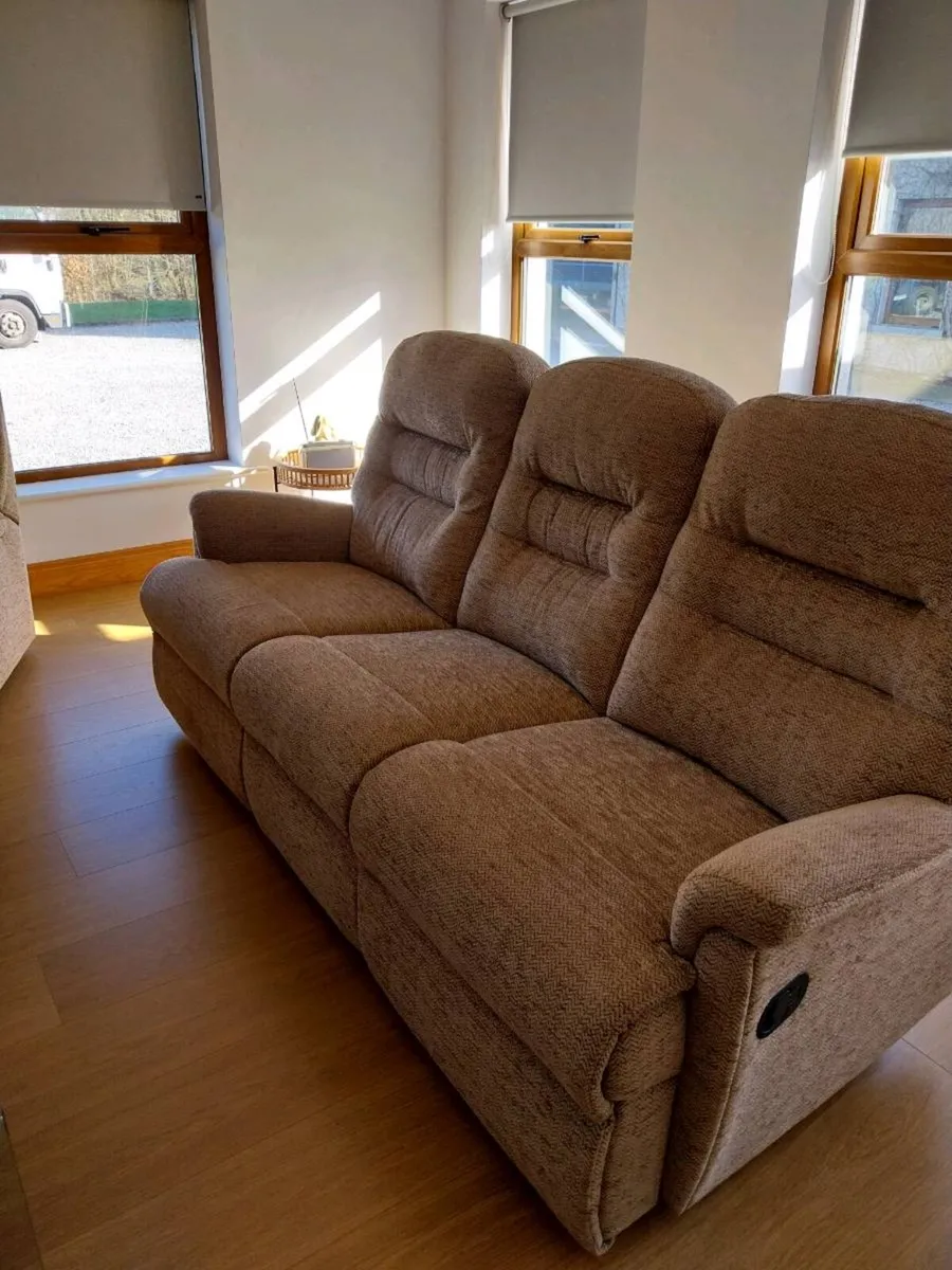 3 seater Sofa  and single armchair - Image 4