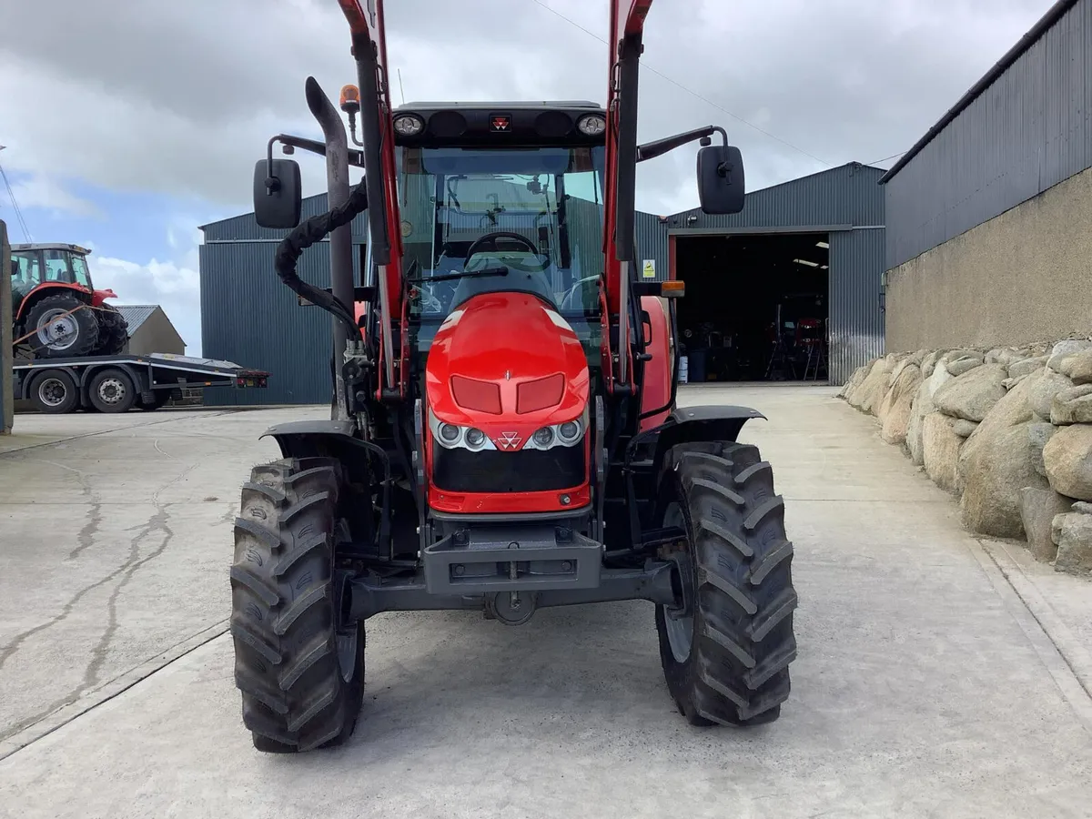 2012 MF 5440 - Image 2