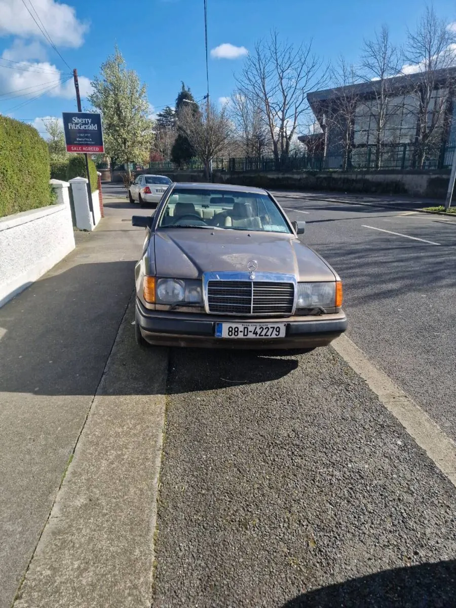 car for sale - Image 3