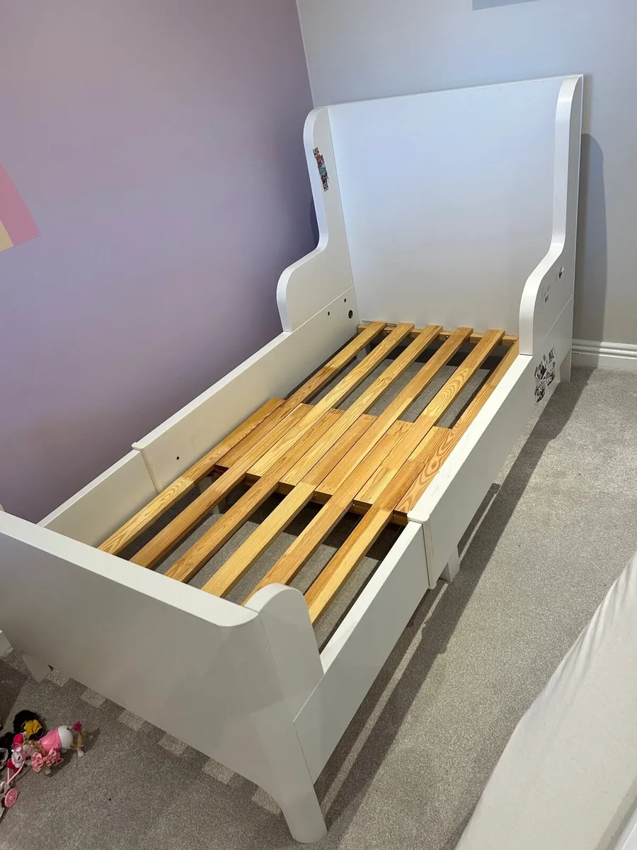 Kids Extendable Bed - Image 1
