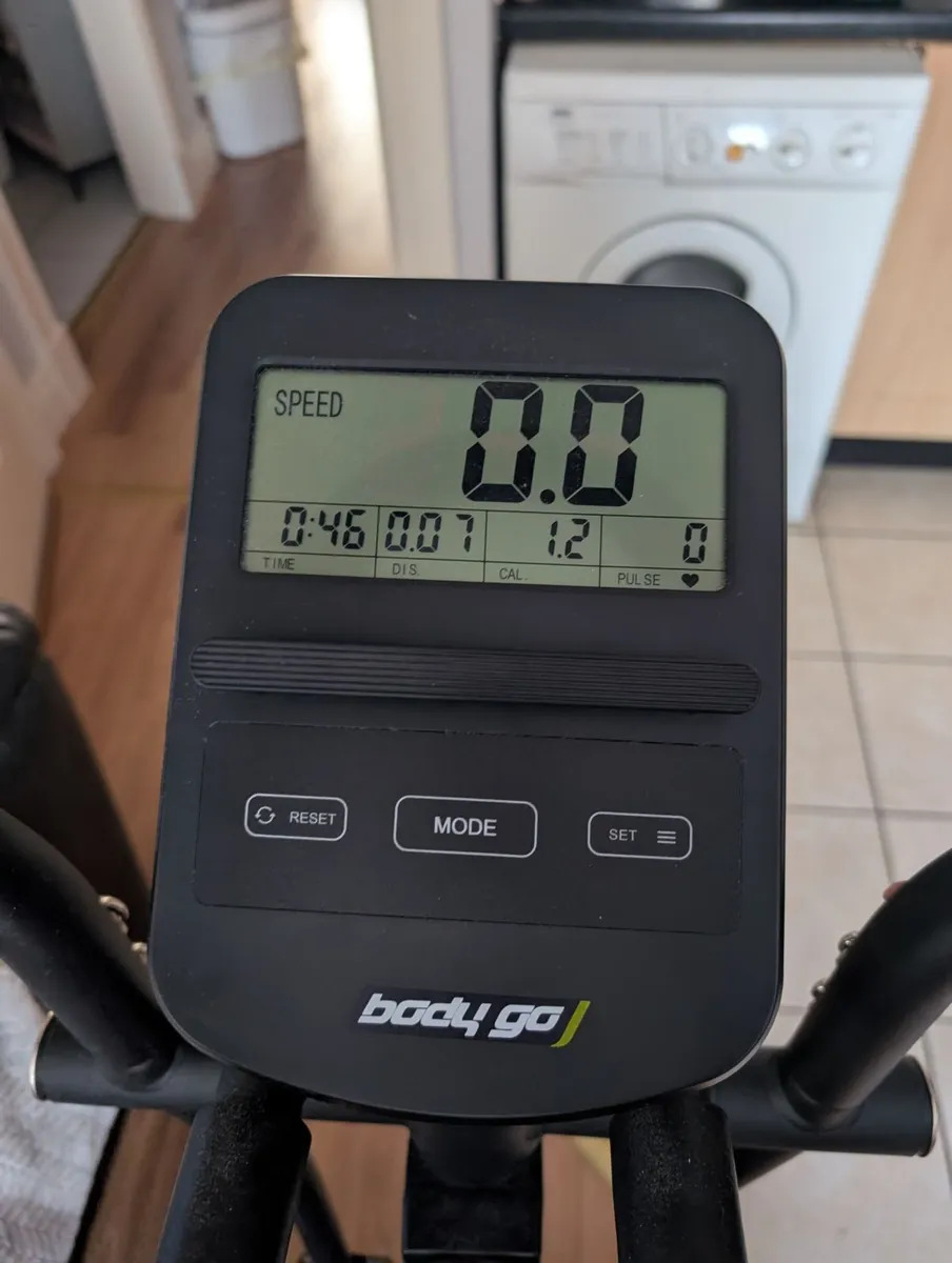 Elliptical - Image 2