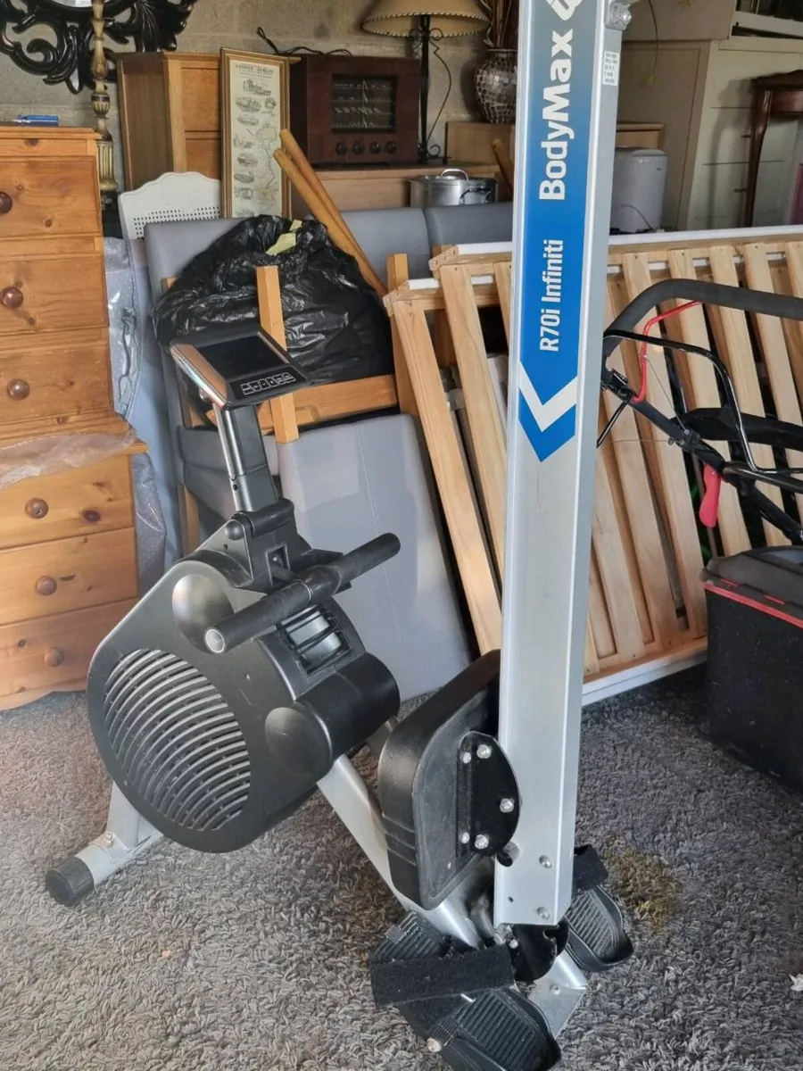 Rowing machine - Image 4