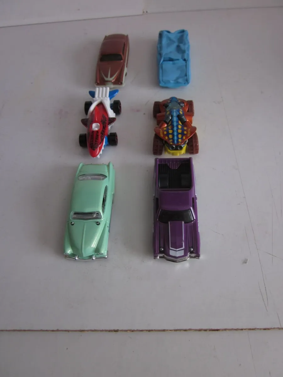 Hot Wheels Car Bundle x6 - Image 1