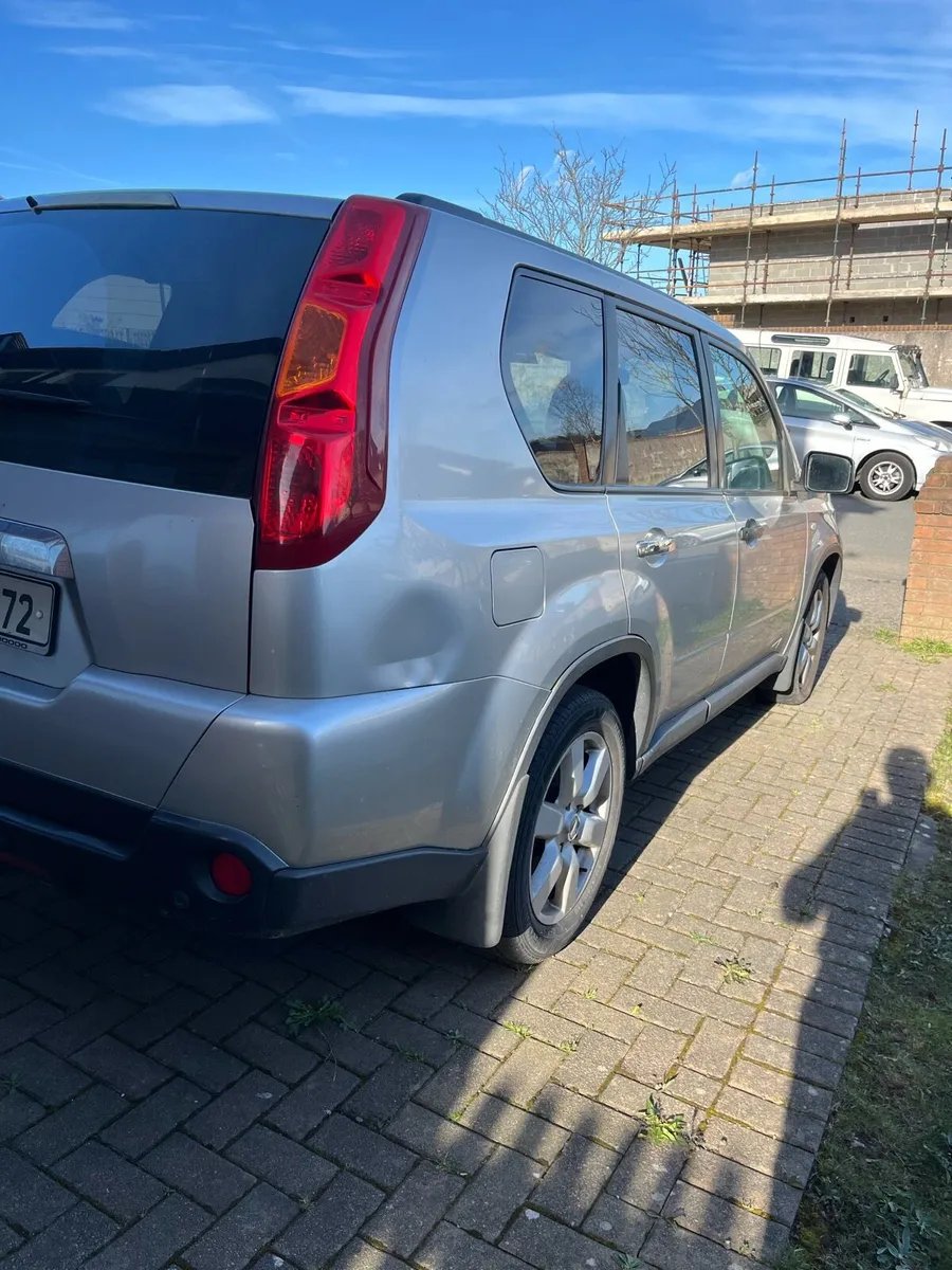 2008 Nissan Xtrail For Parts or Repair - Image 2