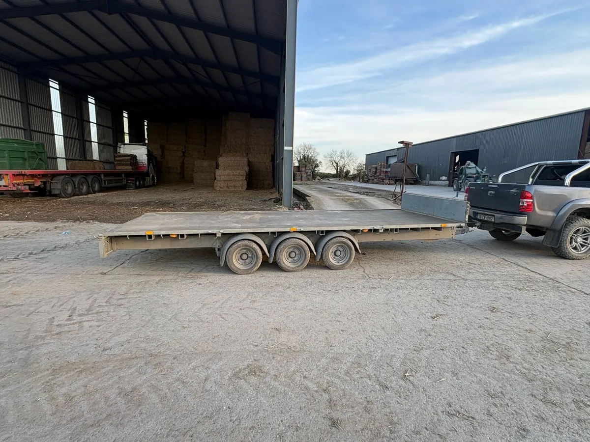 Ifor Williams Trailer LM186 Tri-axle - Image 4