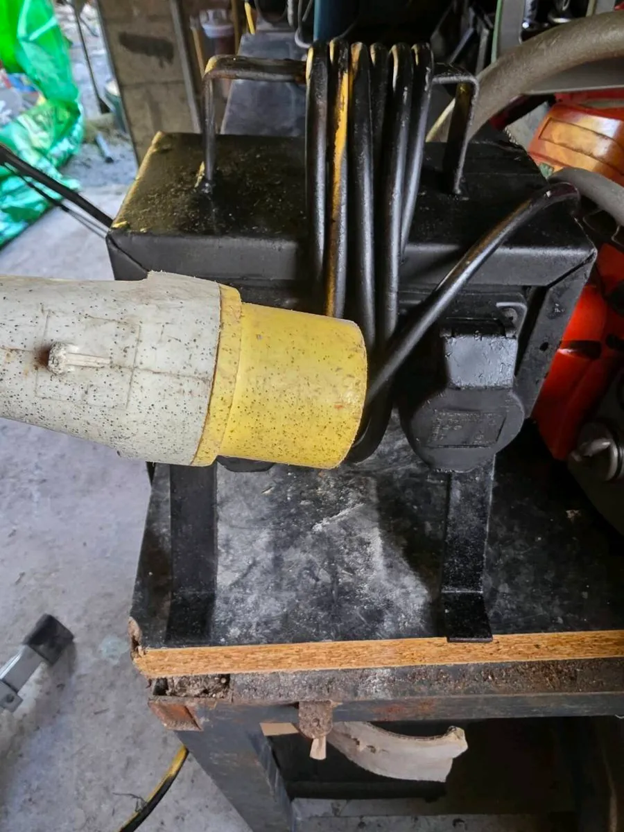 Garage clear out - Image 2