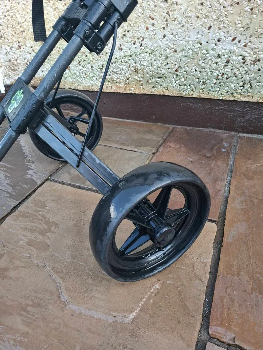 Powakaddy Golf Trolley - Image 3