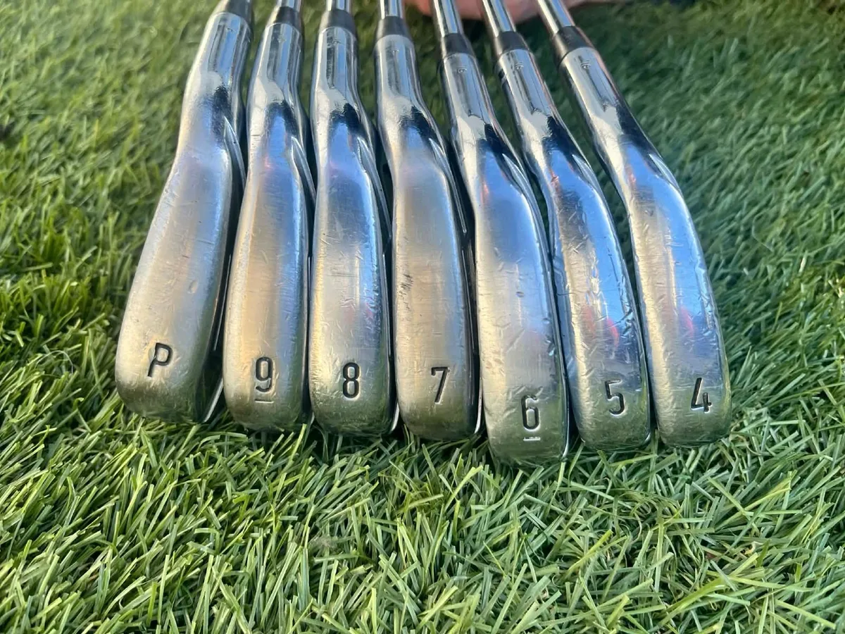 Callaway APEX Pro 2016 Forged Irons - 4-PW - Stiff - Image 2