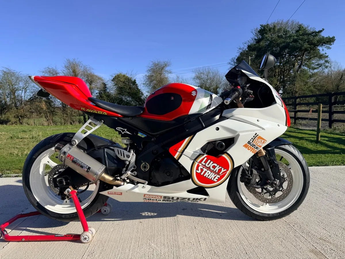 2006 SUZUKI GSXR1000 K6 - Image 1