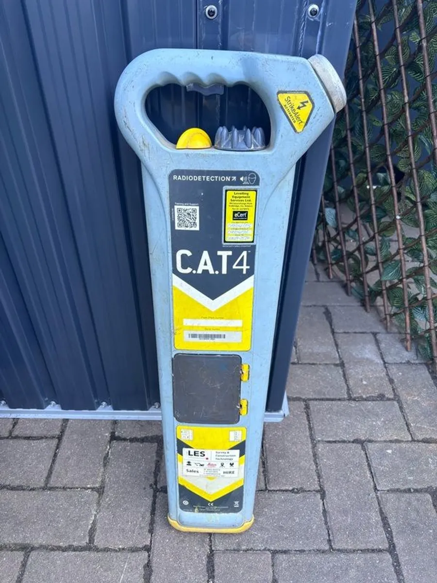 CAT 4 Radio detector - Image 1