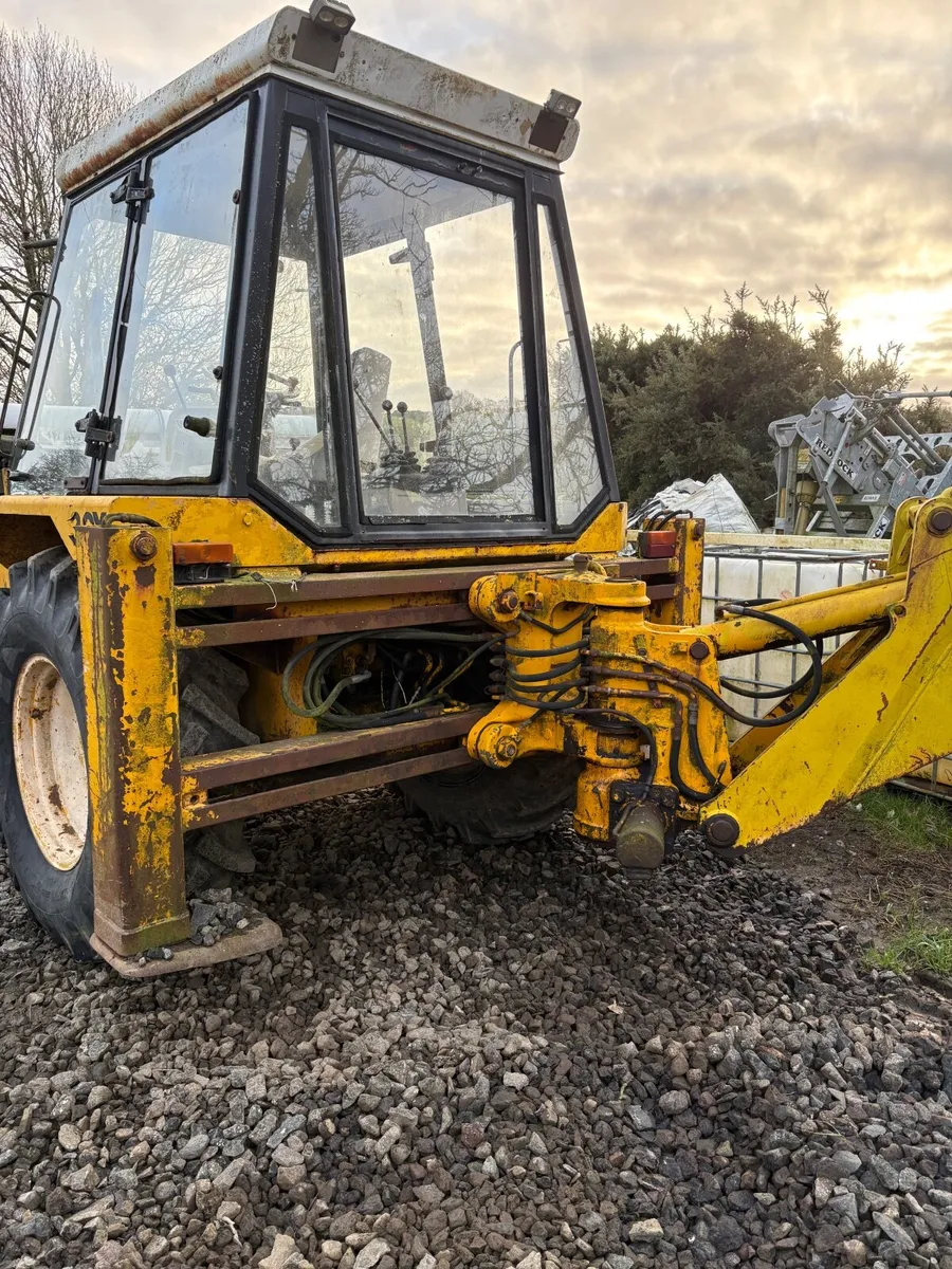 JCB 3cx - Image 4
