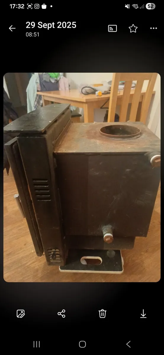 Oil boiler - Image 1