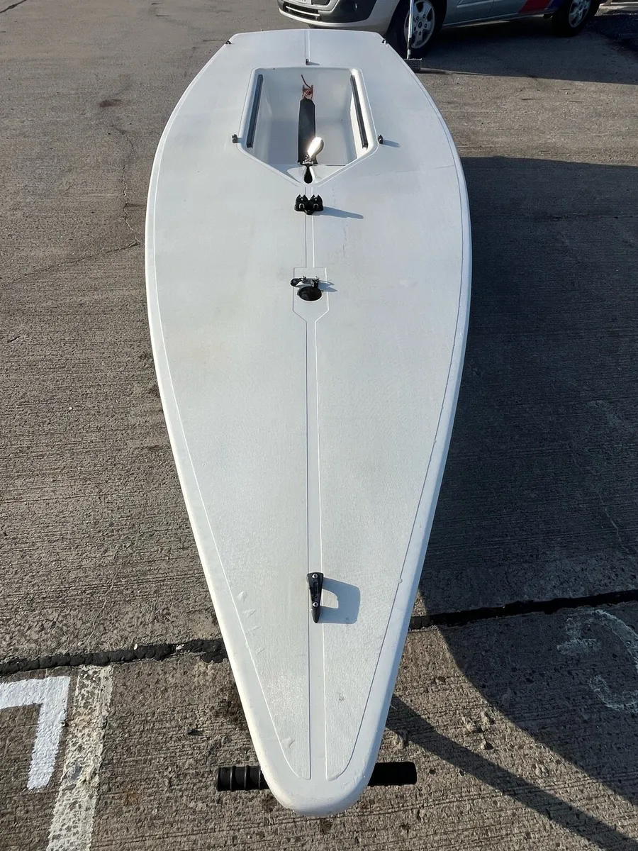 Laser sailing Dinghy 130703 - Image 2