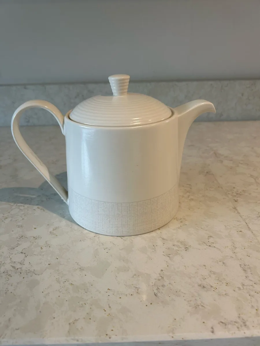 Wedgwood Tea Pot - Image 1