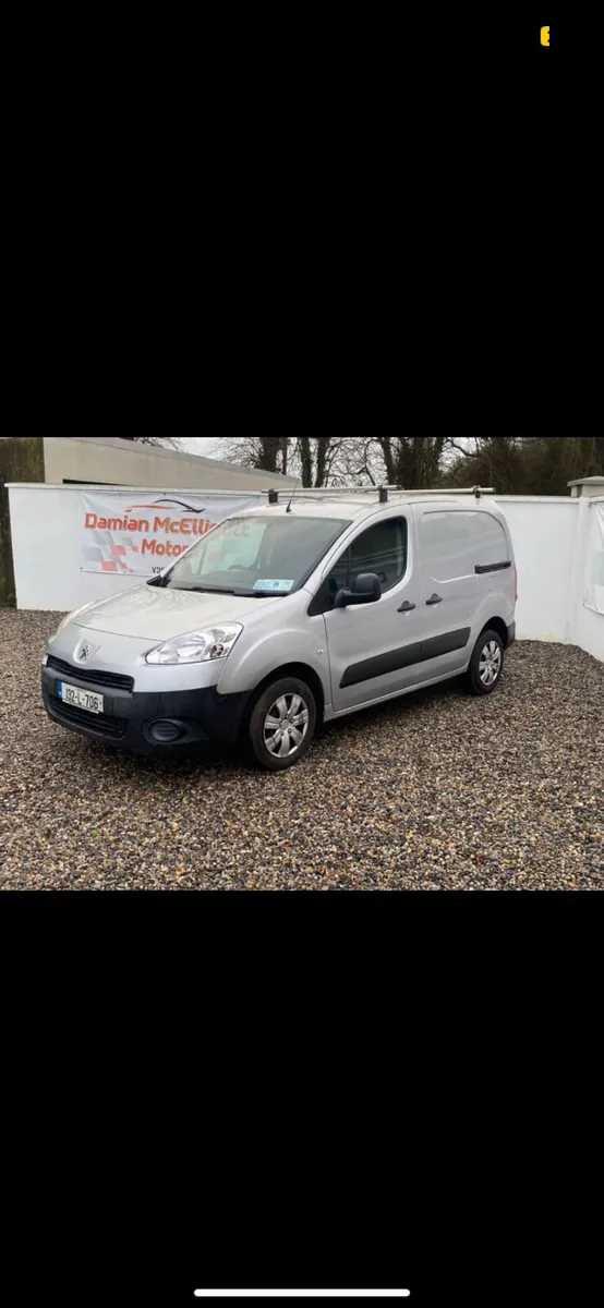 2013 Peugeot Partner  3 Seater - Image 3