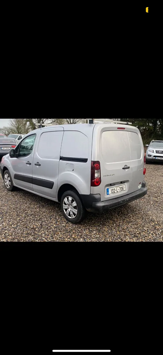 2013 Peugeot Partner  3 Seater - Image 4