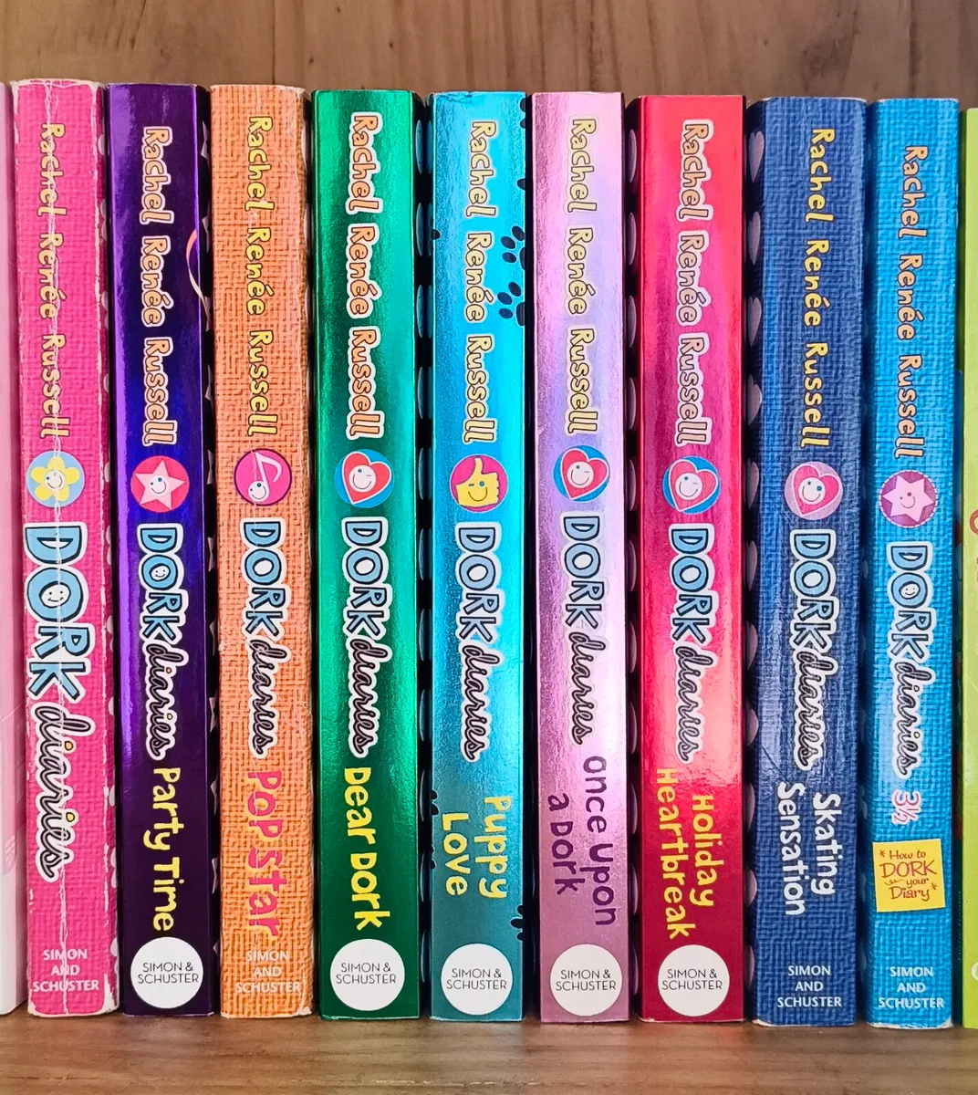 Dork Diaries book collection - Image 1