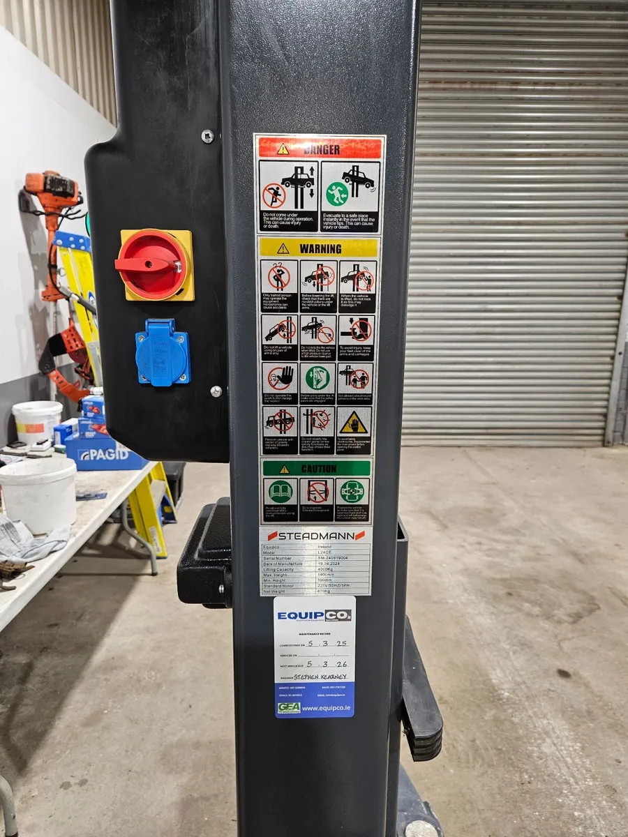 2 post car lift. - Image 3