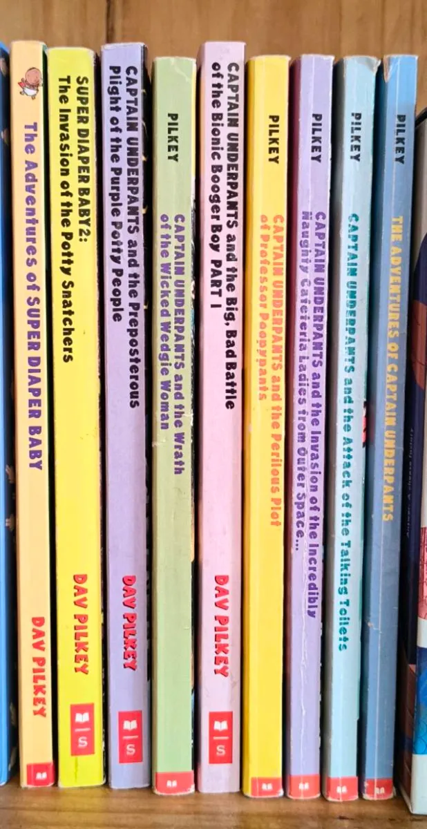 Captain Underpants & Diaper Baby book collection - Image 3