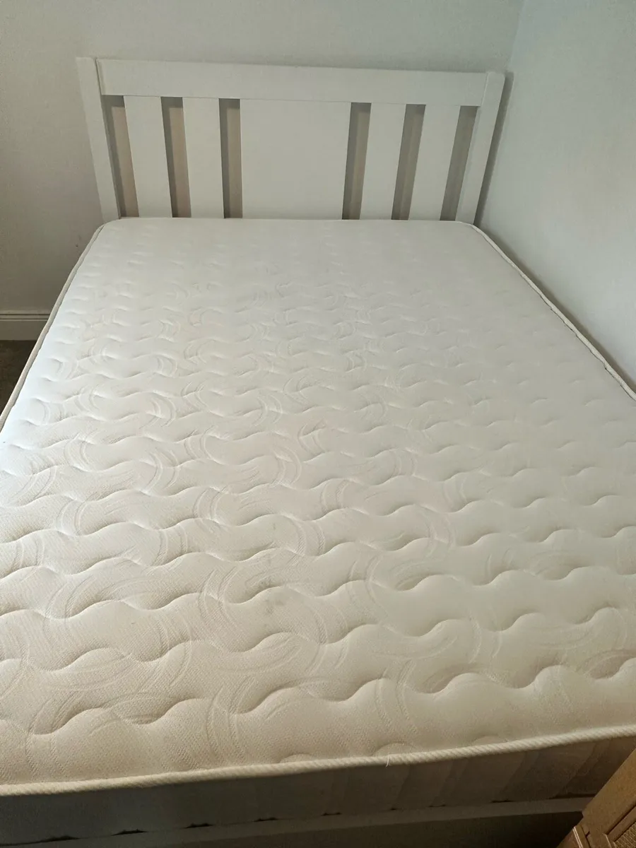 Double bed and mattress - great condition - Image 3